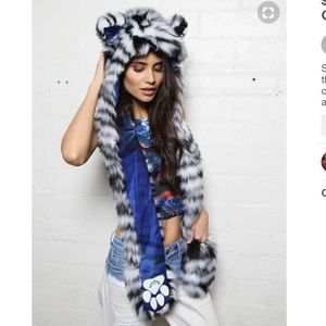 Spirithoods Oceana White Tiger Collector Tie Dye
